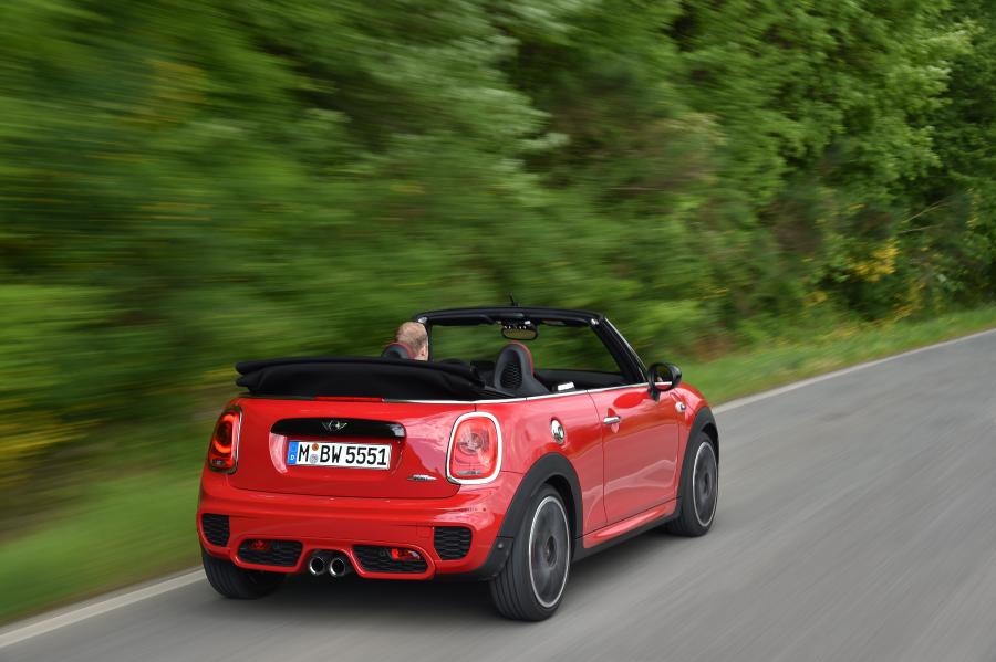  Mini Cooper S JCW Cabrio 2016 года  (фото 62 из 104)